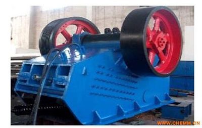 液壓保護(hù)顎式破碎機(jī) 高效破碎與智能防護(hù)的完美結(jié)合